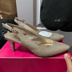 Elegant Gold Slingback Heels